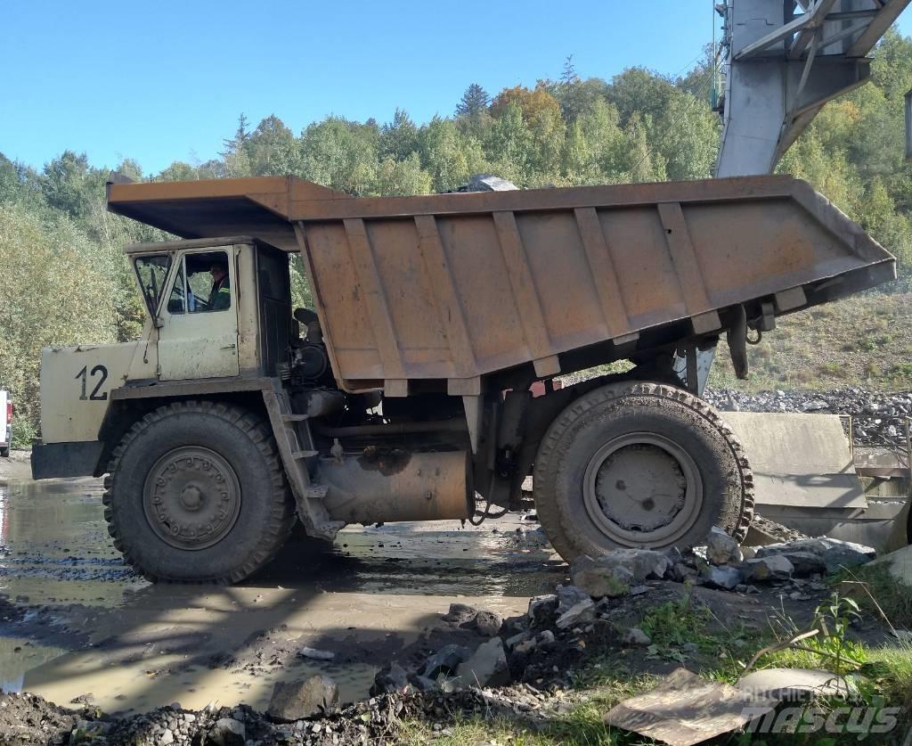 Belaz 75485 Pevné dempry