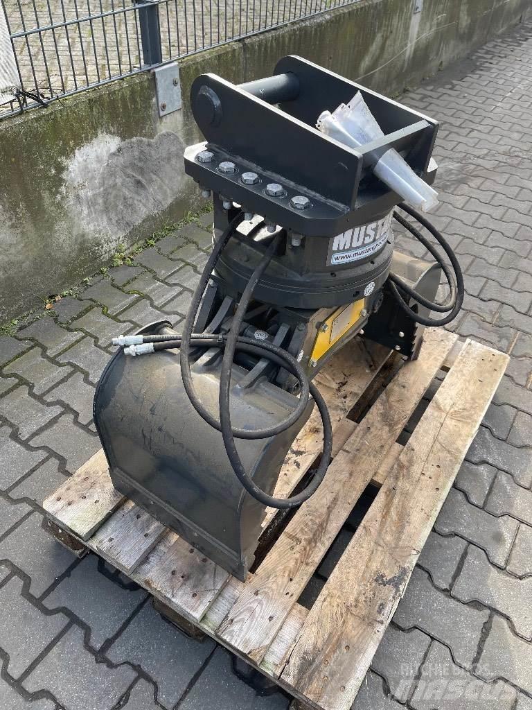 Mustang GRP 250 Klešťové drapáky