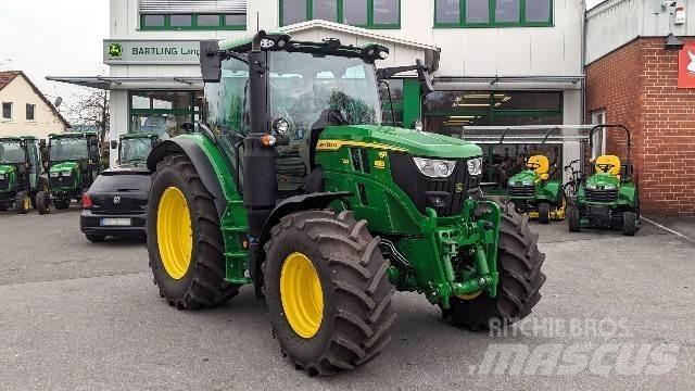 John Deere JD 6R130 Traktory
