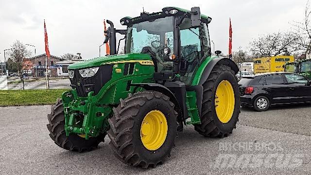 John Deere JD 6R130 Traktory