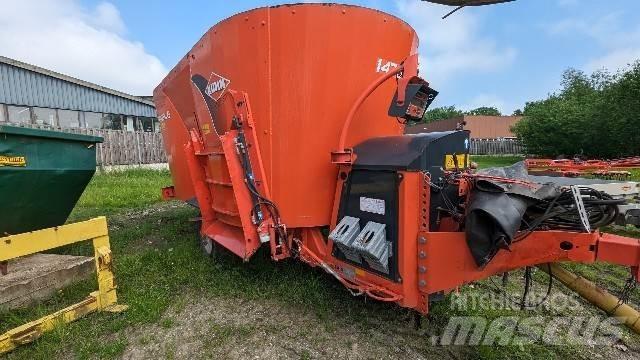 Kuhn Profile 1470 Krmítka, krmné žlaby