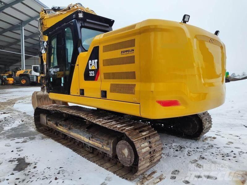 CAT 323 (07B) Pásová rýpadla