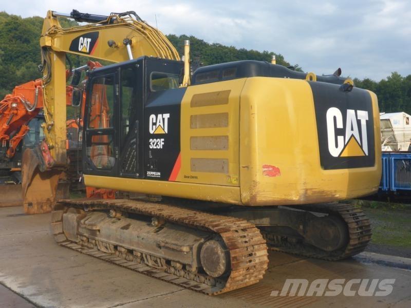 CAT 323F L Pásová rýpadla