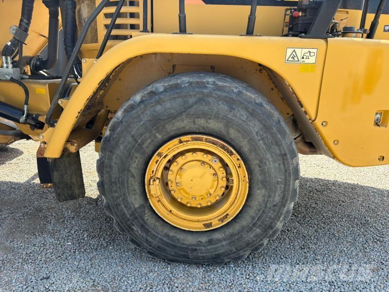 CAT 730 Kloubové dempry