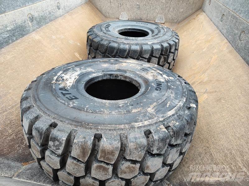CAT 740GC Kloubové dempry