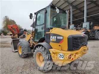 CAT 908 Kolové nakladače