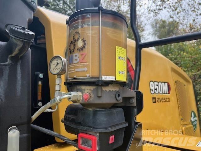 CAT 950M Kolové nakladače
