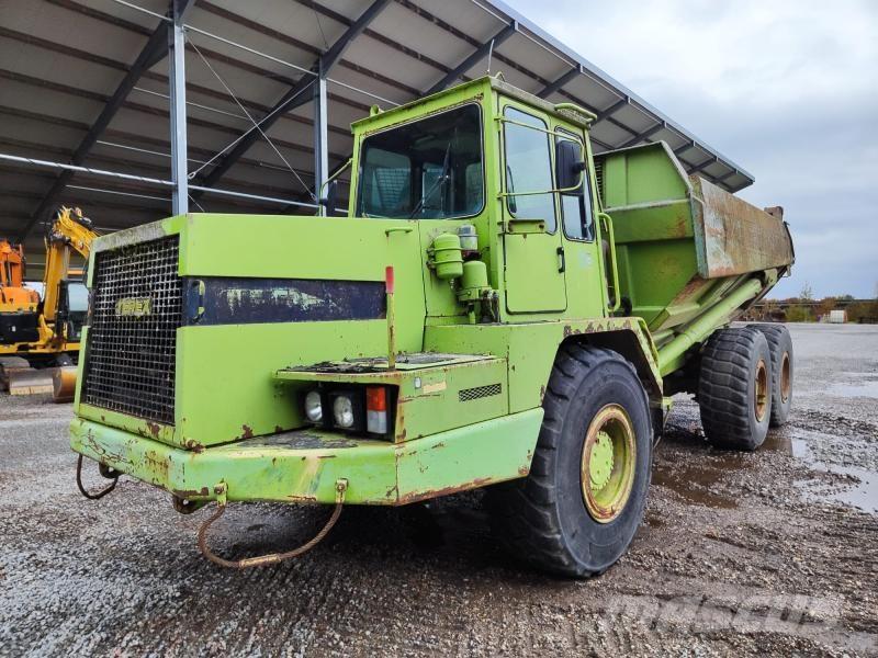 Terex 2566 Kloubové dempry
