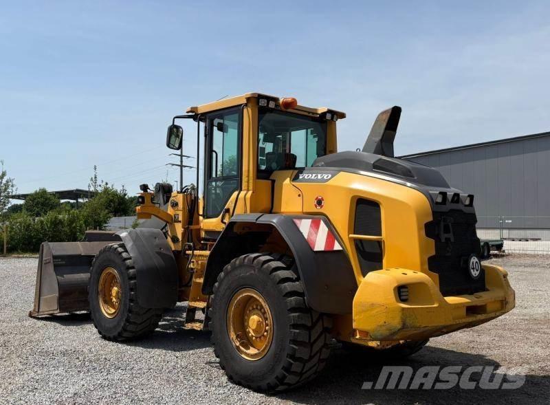 Volvo L90H Kolové nakladače