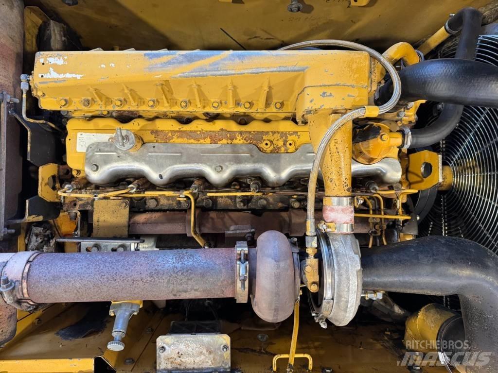 CAT 330 B L LR Rýpadla s dlouhým dosahem