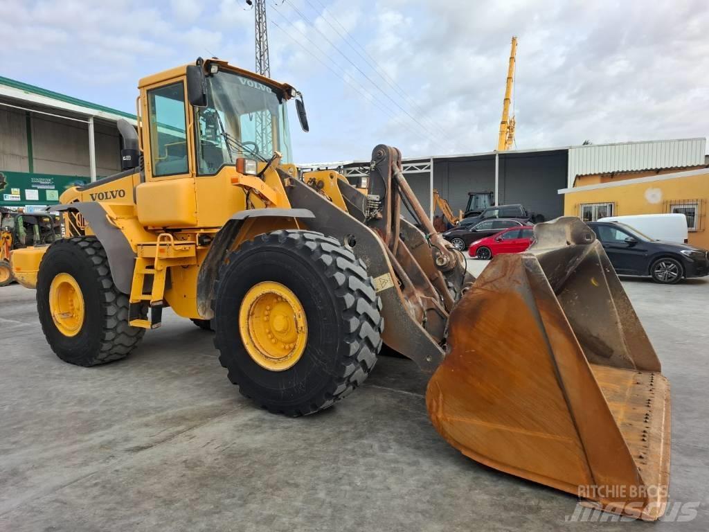 Volvo L 120 E Kolové nakladače