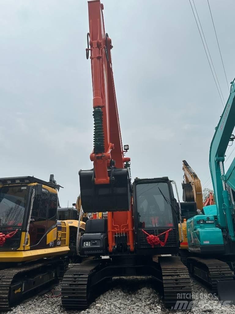 Hitachi ZX 120 Pásová rýpadla