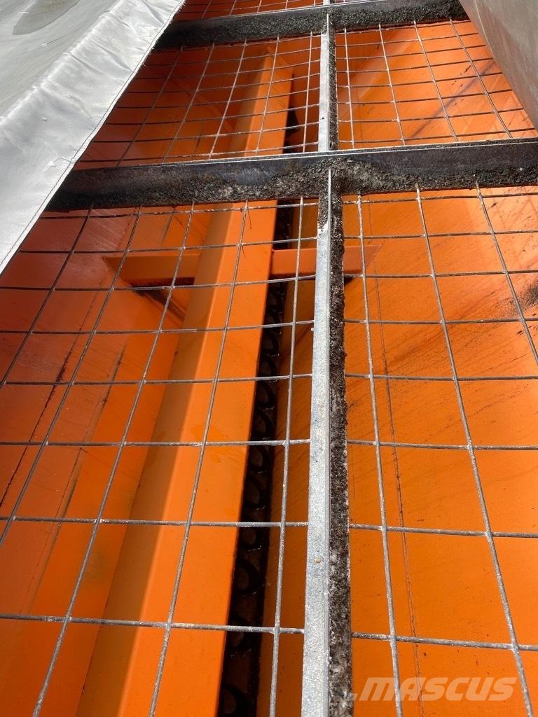 Epoke SH3301 Streuer Zařízení pro čistění pláží
