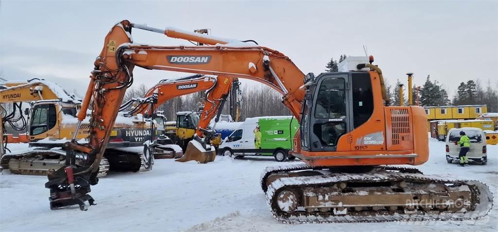 Doosan DX235LCR Pásová rýpadla