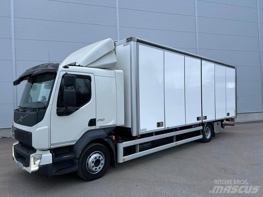 Volvo FL Skříňová nástavba