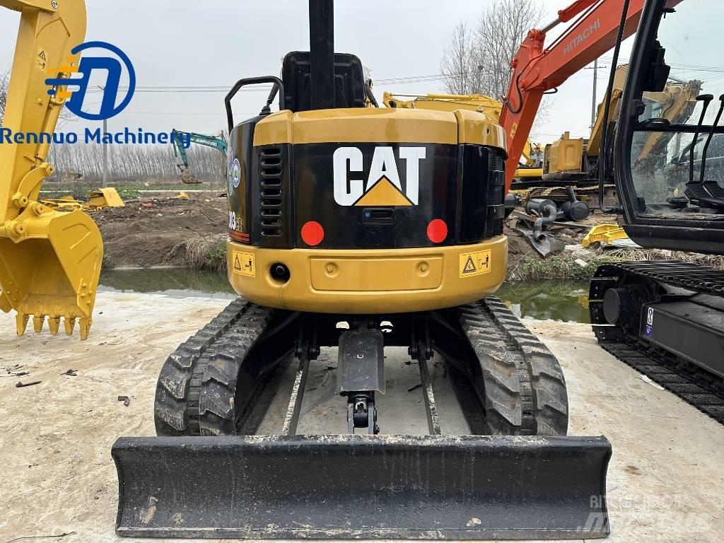 CAT 303 CR Mini rýpadla < 7t