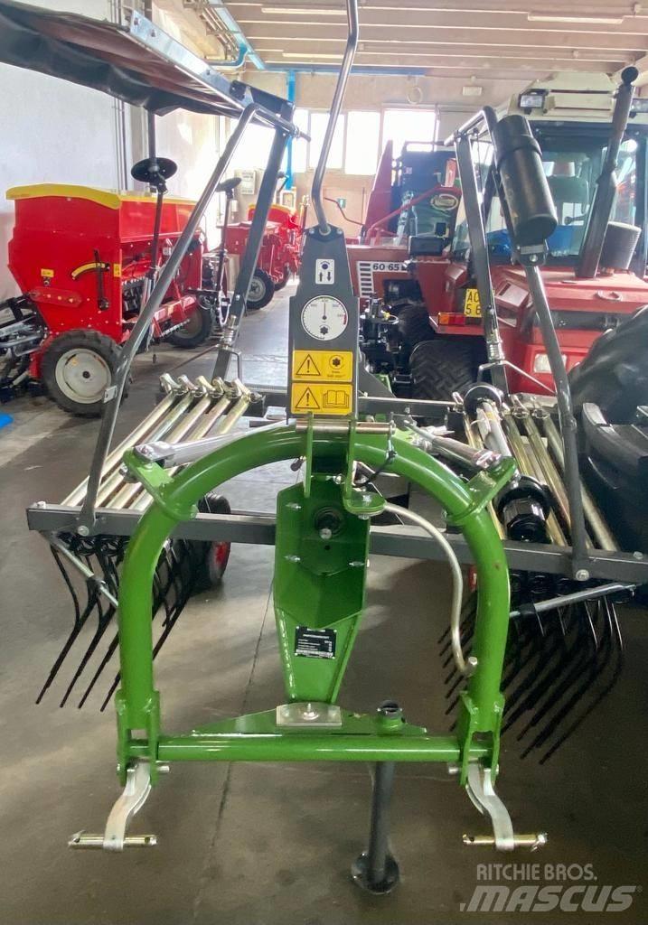Fendt Former 400 DN Obraceče a shrabovače sena