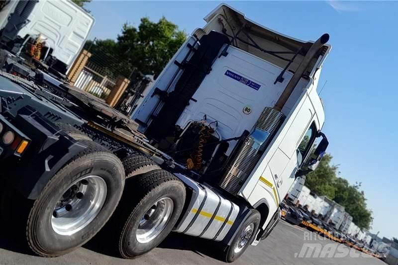 Volvo FH480 6X4 Další