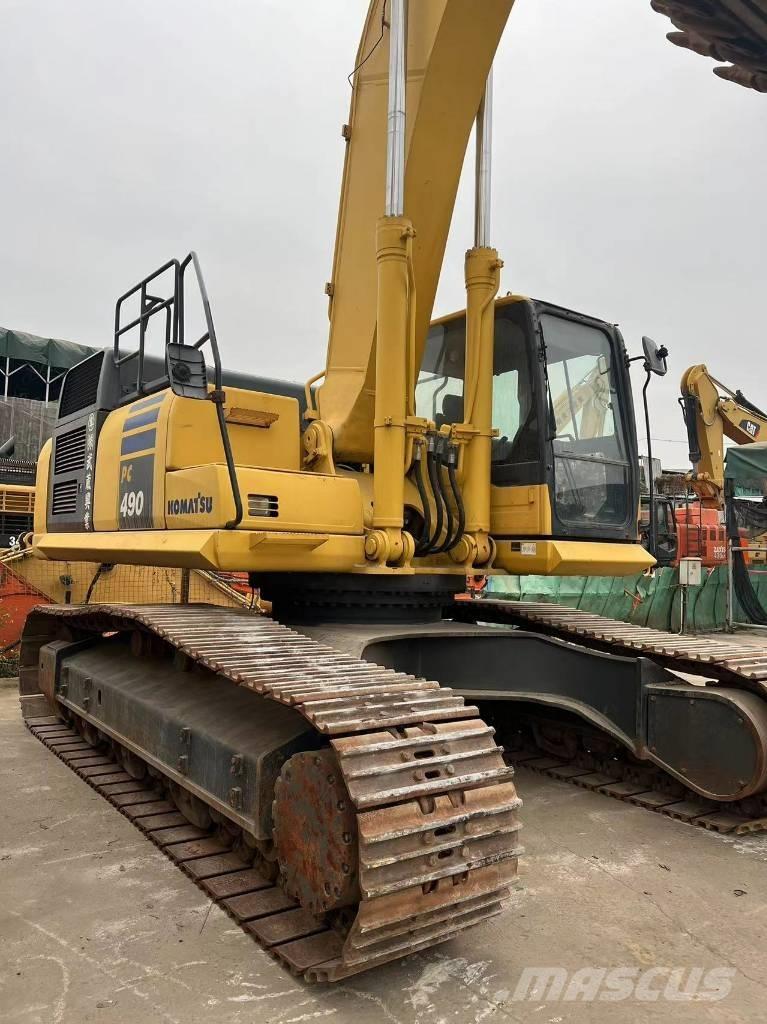Komatsu PC490-10 Pásová rýpadla