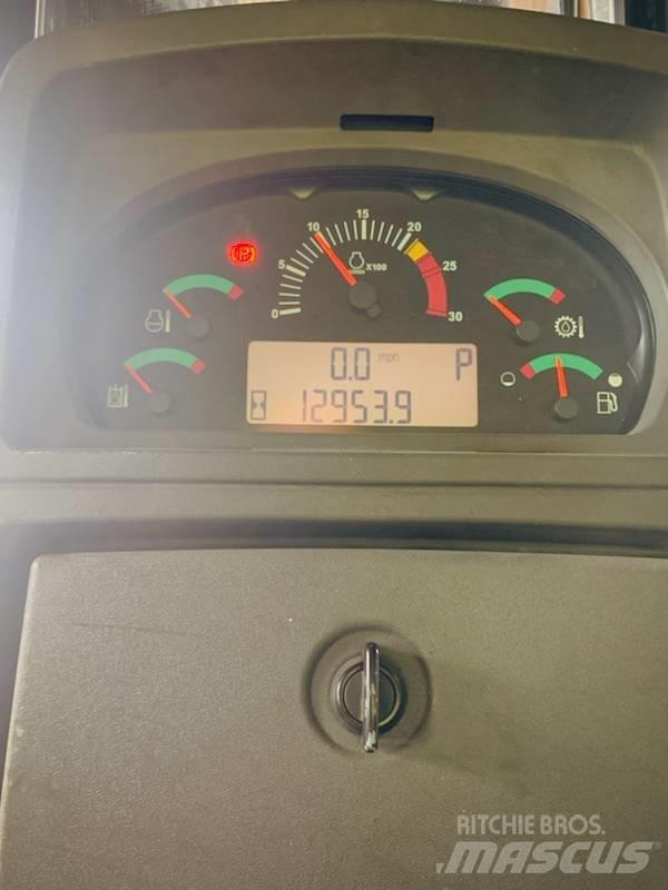 CAT D 9 T Pásové dozery