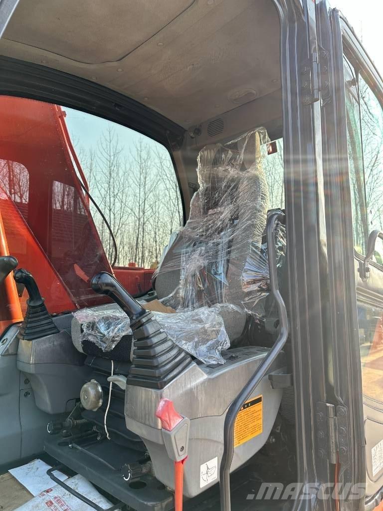 Doosan DX140 Pásová rýpadla