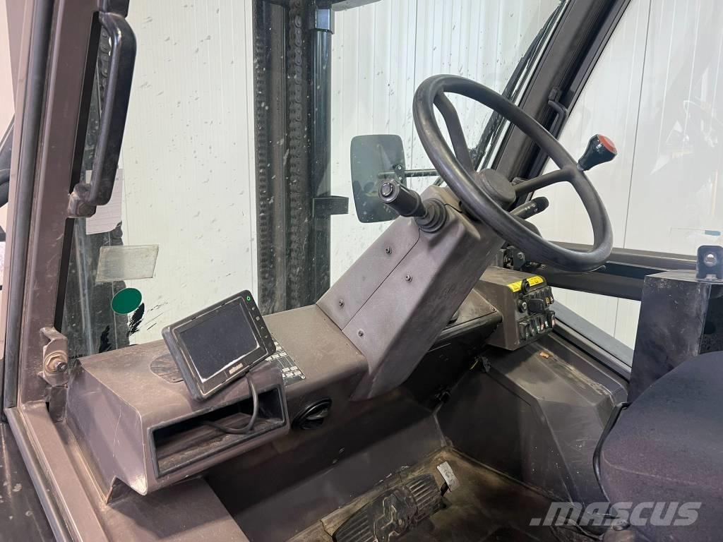 Manitou M30-4 Terénní vysokozdvižné vozíky