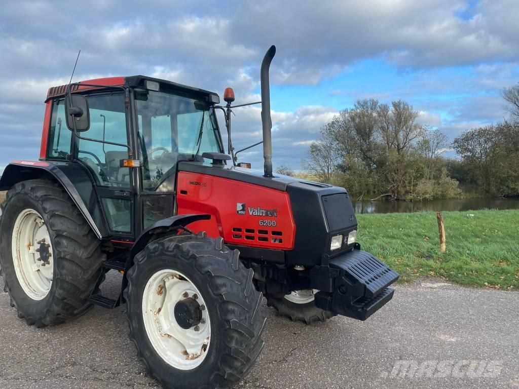 Valmet 6200 Traktory