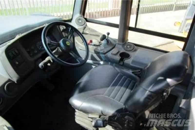 Bell B30D Kloubové dempry