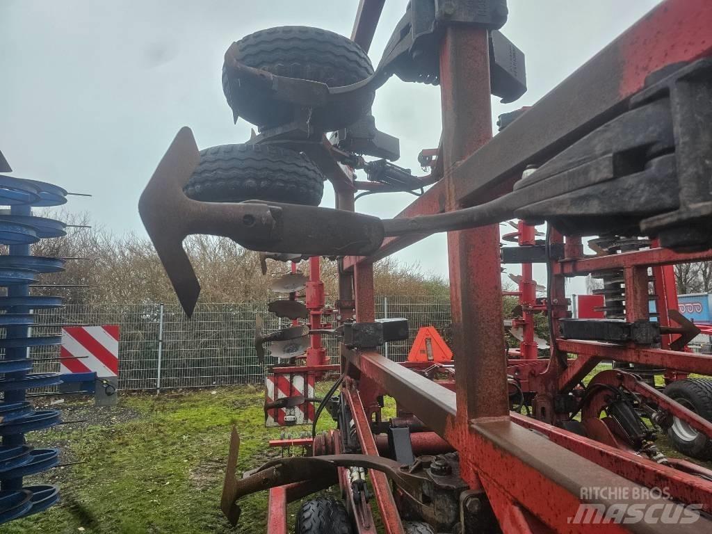 Horsch Terrano 8 FG Brány