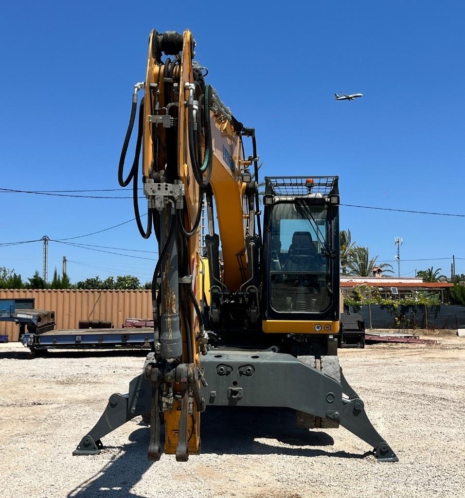Liebherr A 916 Kolová rýpadla