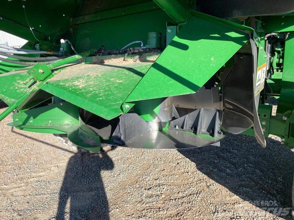 John Deere S 680 Sklízecí mlátičky
