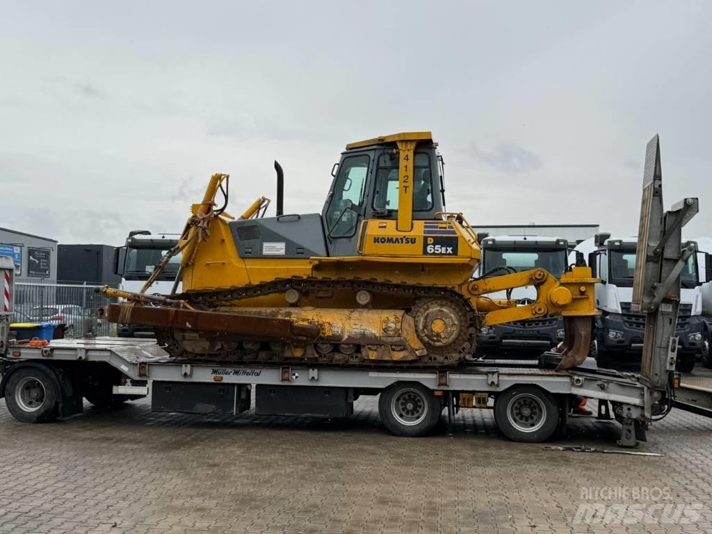 Komatsu D 65 EX-12 Pásové dozery