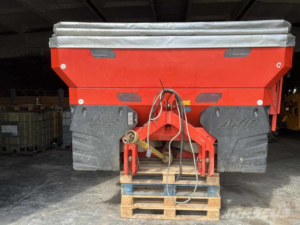 Kuhn 40.1W Rozmetadlo minerálních hnojiv