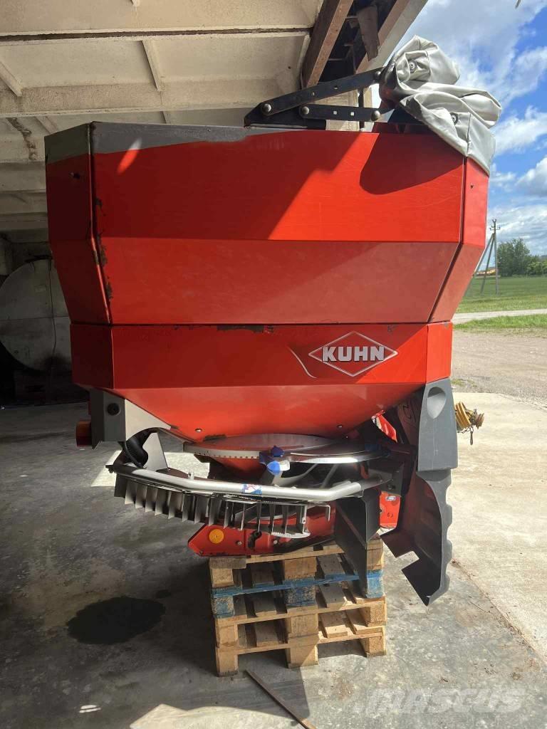 Kuhn 40.1W Rozmetadlo minerálních hnojiv