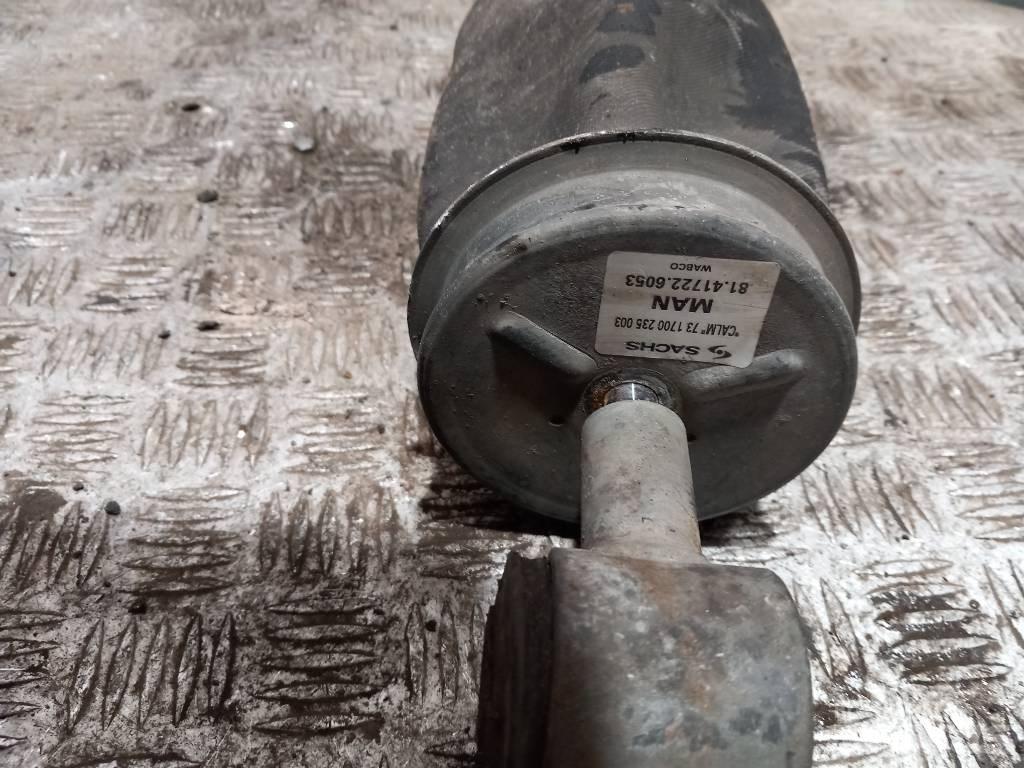 MAN TGX   81417226053 Kabiny a interiér