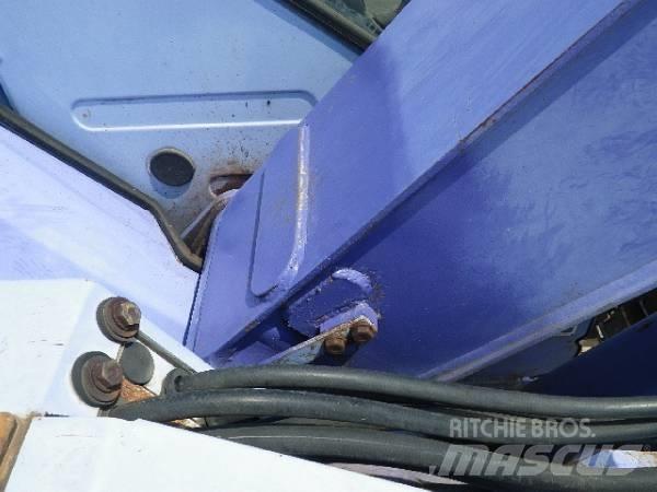 Komatsu PC75UU Pásová rýpadla