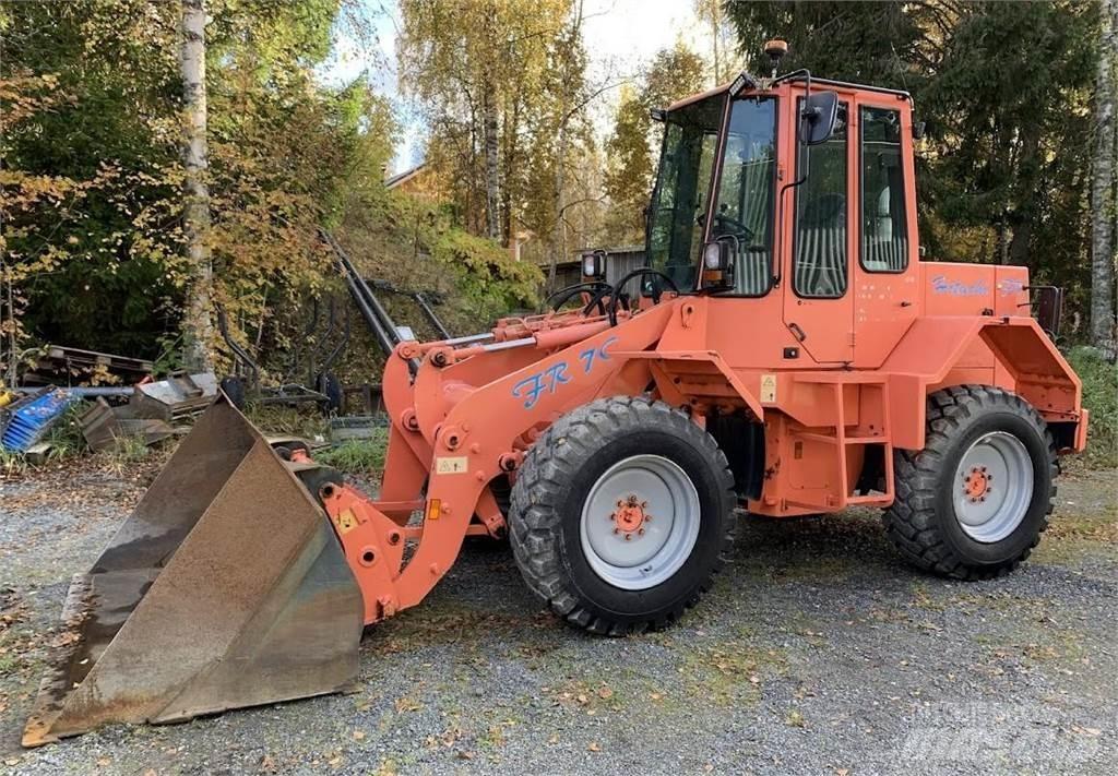 Hitachi FR 7 C Kolové nakladače
