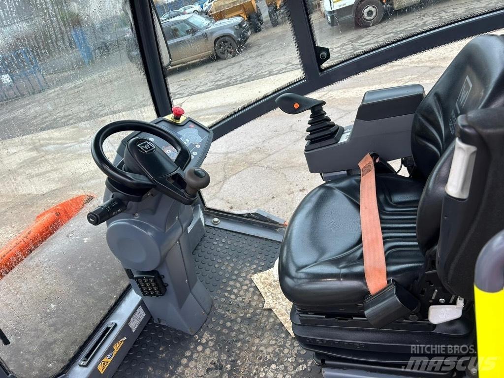 Hamm H13i Tahačové válce