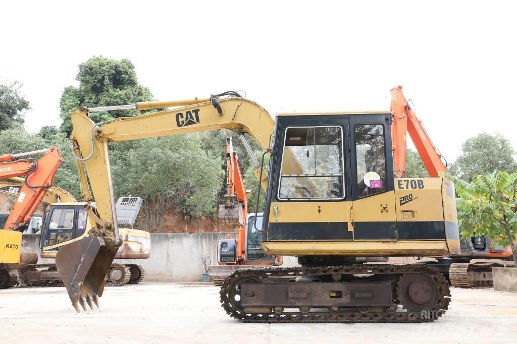 CAT E 70 B Mini rýpadla < 7t