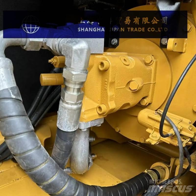 CAT 307E Mini rýpadla < 7t