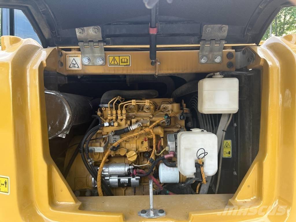 CAT 307E Pásová rýpadla