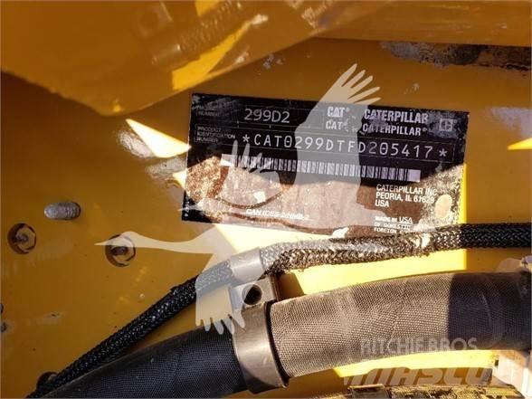 CAT 299D2 Smykem řízené nakladače