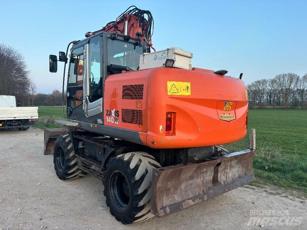 Hitachi ZX 140 W T-3 Kolová rýpadla