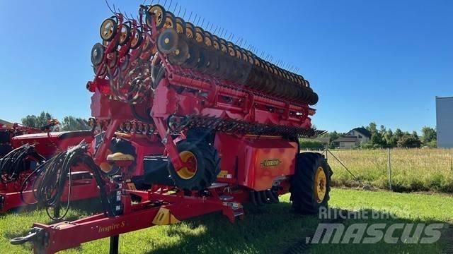  Inspire 1200S Kombinované secí stroje