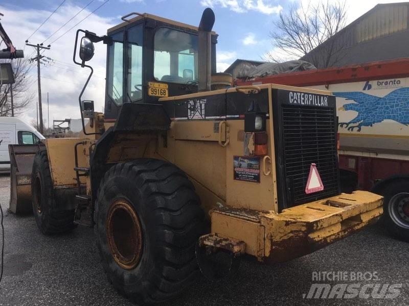 CAT 960 F Kolové nakladače
