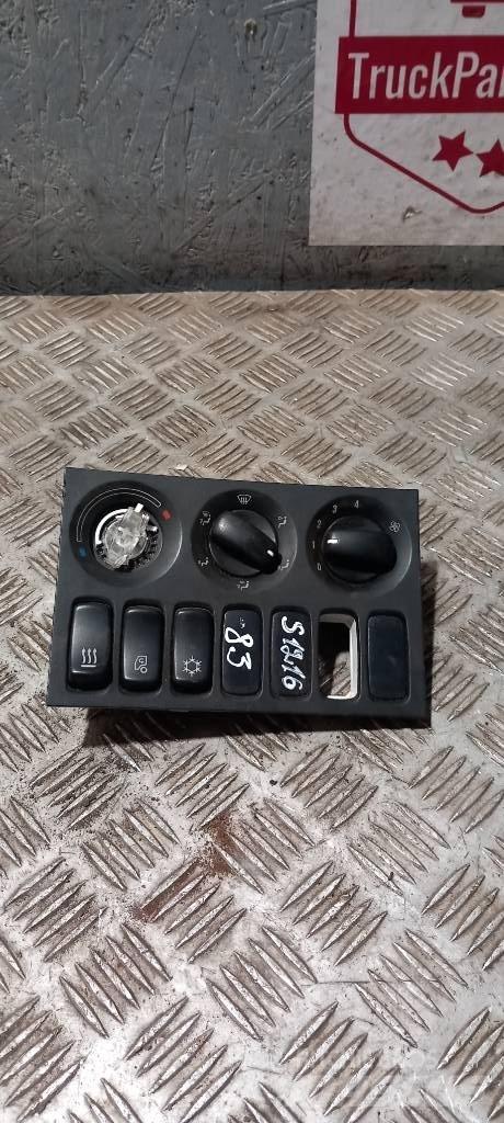 Scania R 440   1797411 Kabiny a interiér