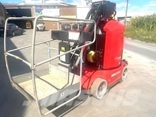 Manitou 100 VJR Vertikální sloupové výtahy