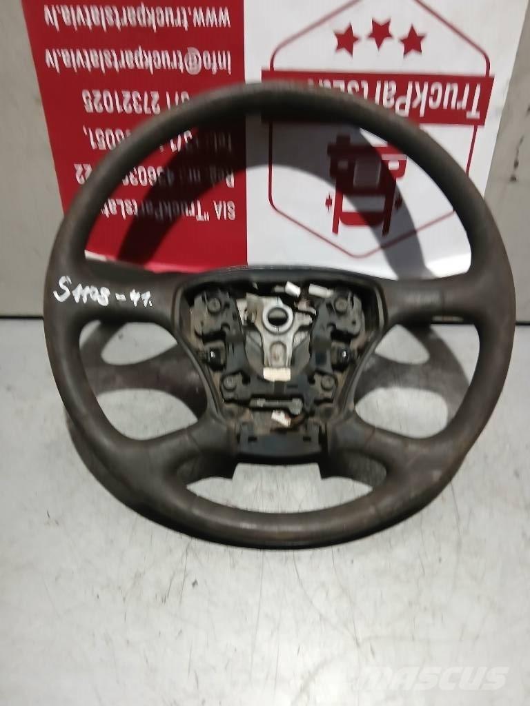 Scania R 440   1487519 Kabiny a interiér