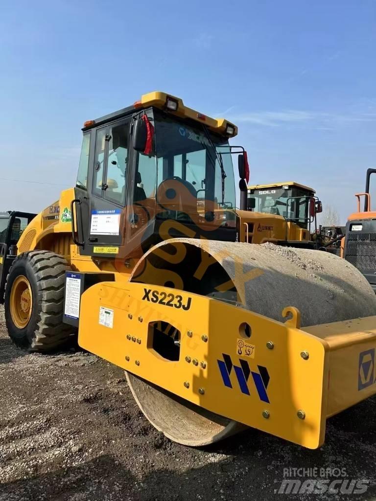XCMG XS 233J Tahačové válce