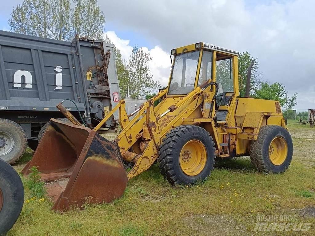 JCB 415P Kolové nakladače